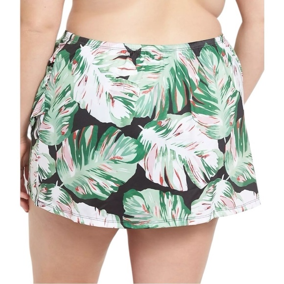 Lane Bryant Faux-Wrap Swim Skirt in Aruba Palms Size 18 - Picture 2 of 2